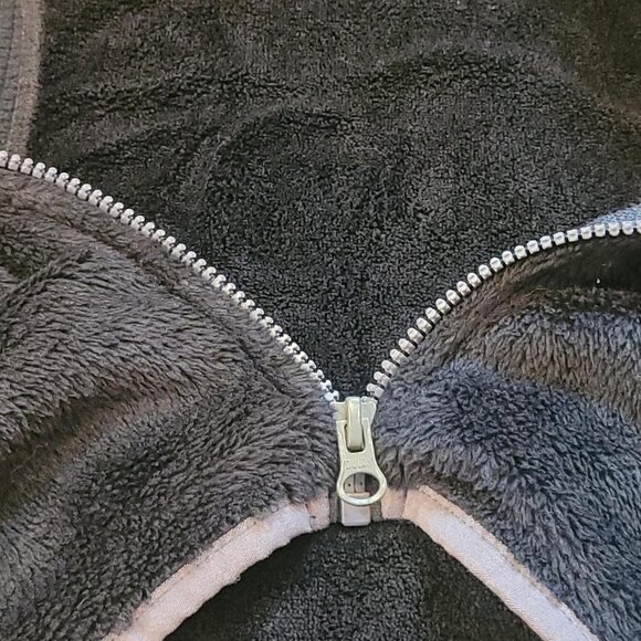 So Faux fur Zip up Black Jacket with Hood - Picture 4 of 8